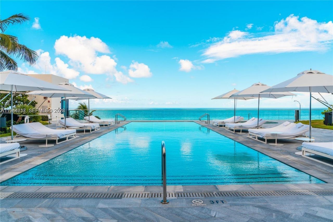 19575 Collins Ave, Unit 12, Sunny Isles Beach, FL 33160 Photo