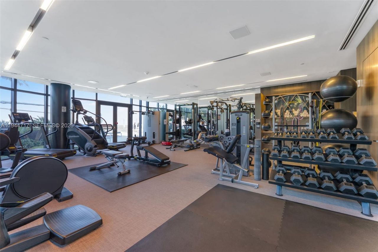 19575 Collins Ave, Unit 12, Sunny Isles Beach, FL 33160 Photo