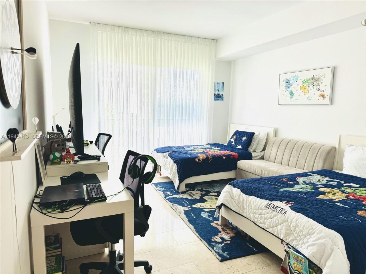 68 SE 6th St, Unit 903, Miami, FL 33131 Photo