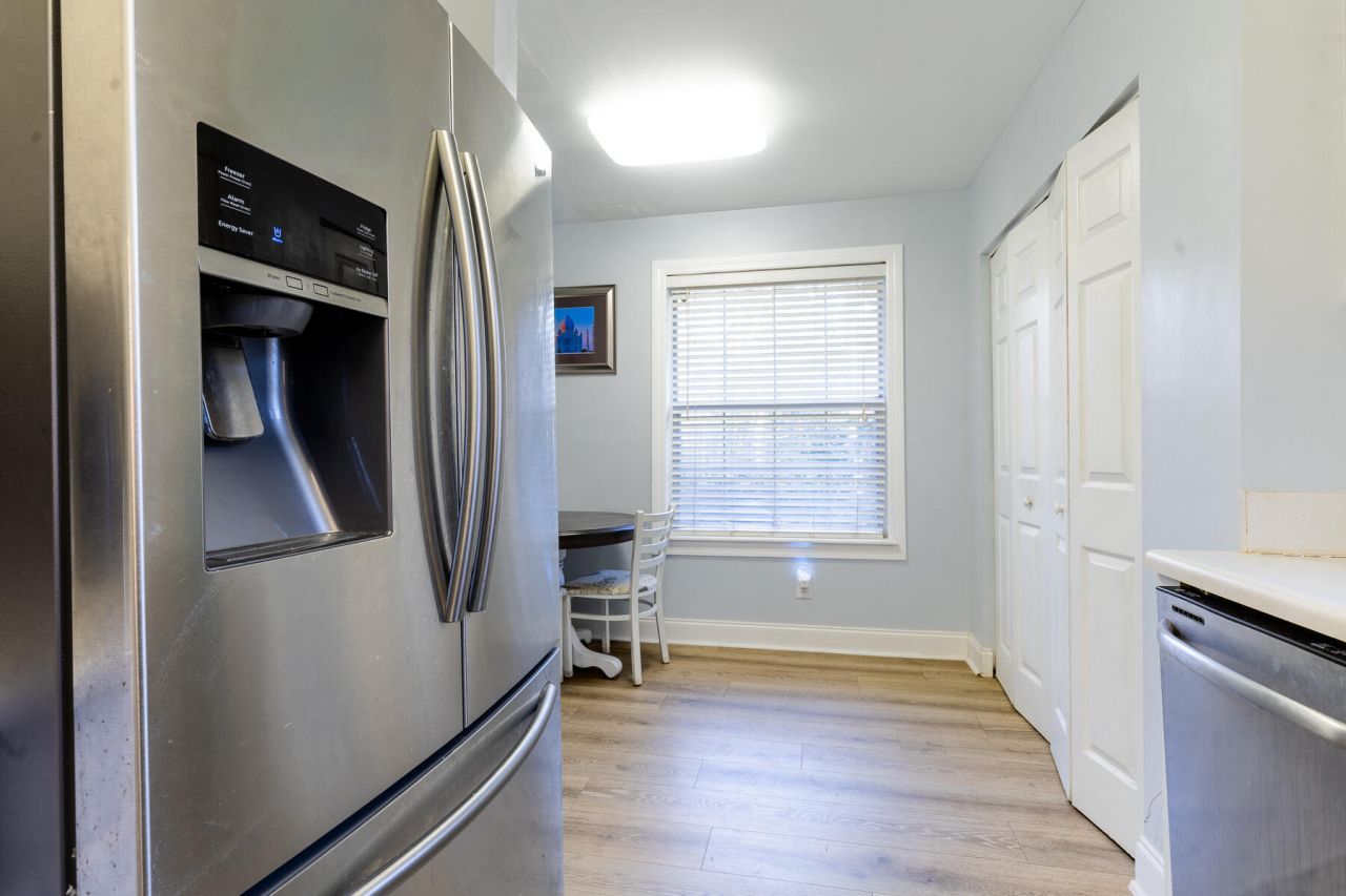 120 Luden Drive Photo 10