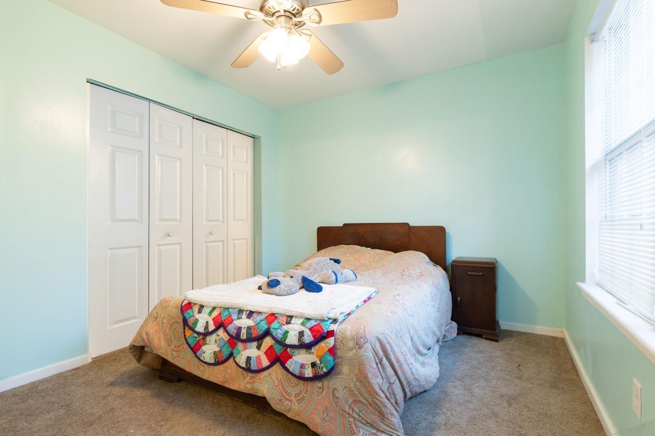 120 Luden Drive Photo 15