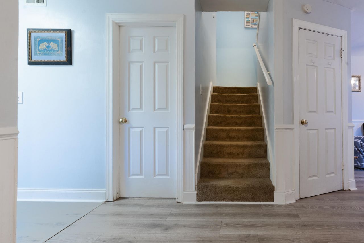 120 Luden Drive Photo 6