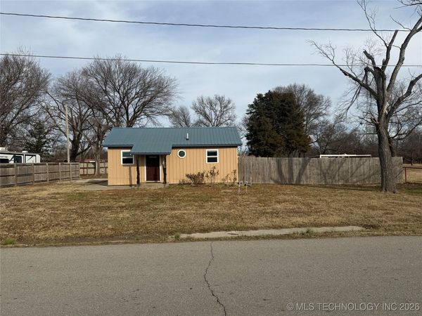514 W 3rd Street, OK 74072