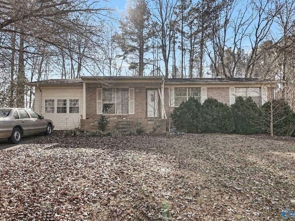 1911 34th Street, Haleyville, AL 35565