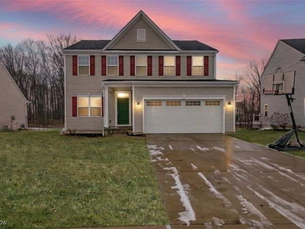 1616 Crescent Drive, Streetsboro, OH 44241