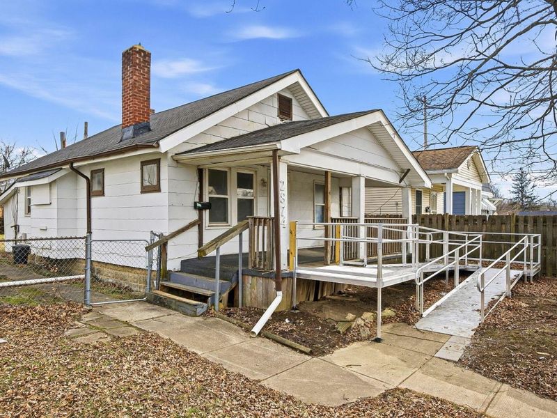 2874 Grasmere Avenue, Columbus, OH 43224 Photo 2