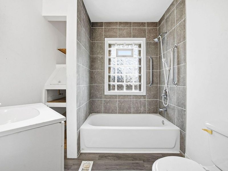 2874 Grasmere Avenue, Columbus, OH 43224 Photo 23