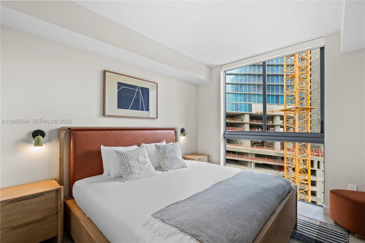 11 NE 6th St, Unit 1601, Miami, FL 33132 Photo