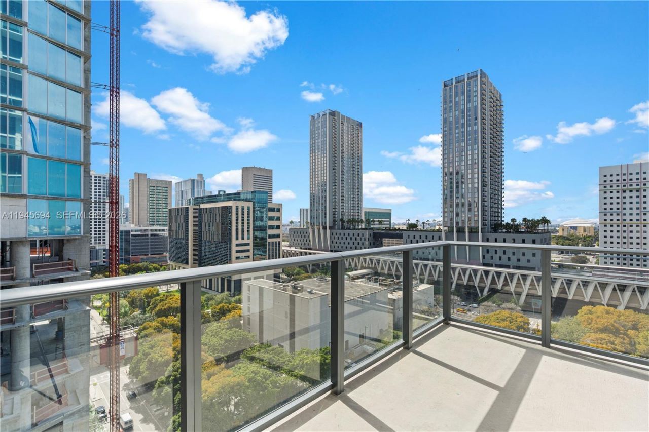 11 NE 6th St, Unit 1601, Miami, FL 33132 Photo