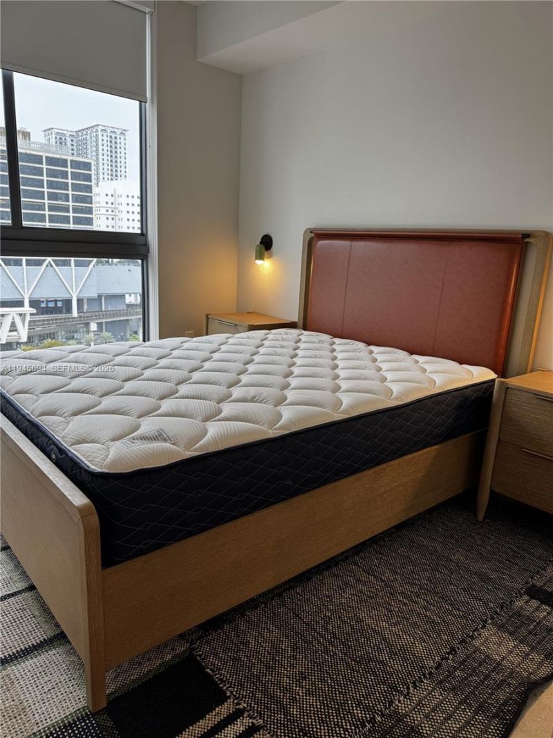 11 NE 6th St, Unit 1601, Miami, FL 33132 Photo