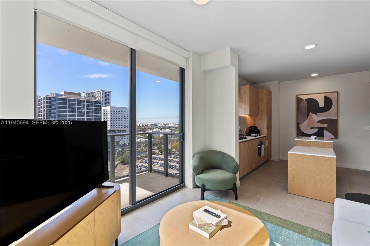 11 NE 6th St, Unit 1601, Miami, FL 33132 Photo
