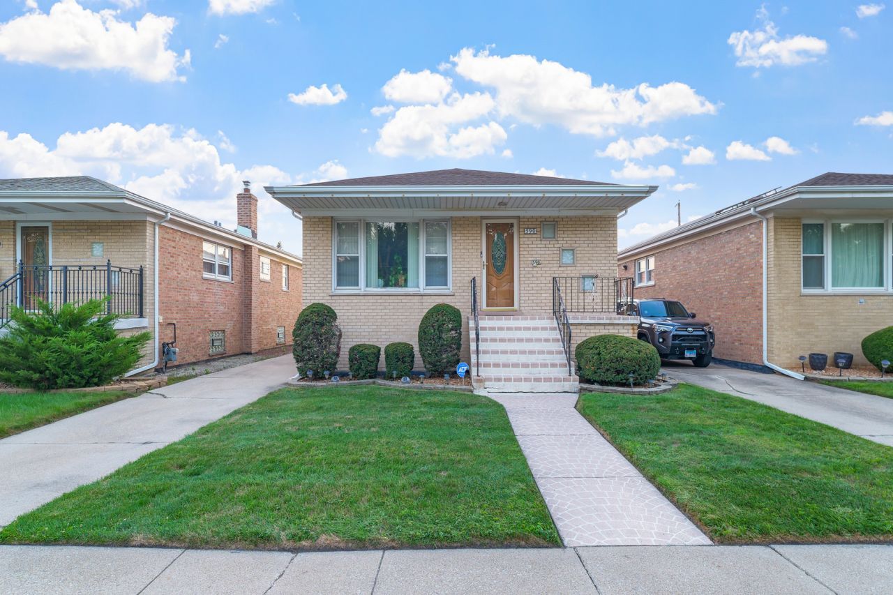 590 Exchange Avenue, Calumet City, IL 60409 Main Photo