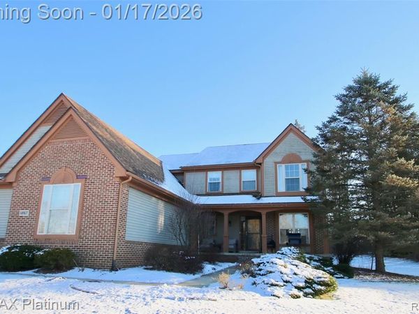 1267 Woodland Springs Drive, Genoa Twp, MI 48843