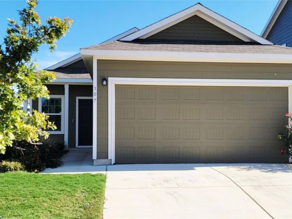 307 Bass DR, Bastrop, TX 78602