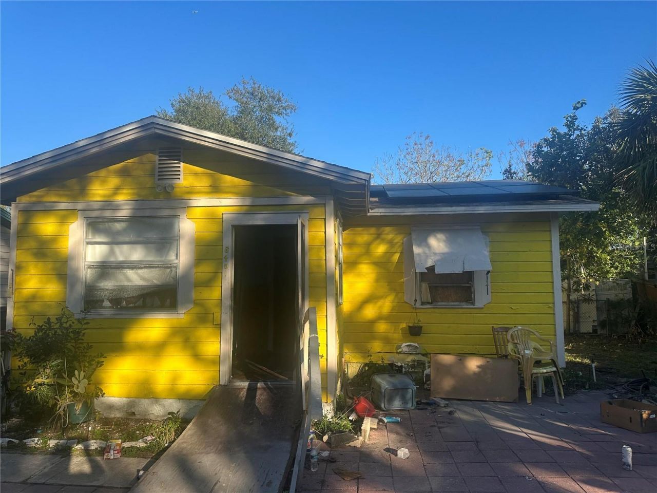 8401 N 18th Street, Tampa, FL 33604 Main Photo