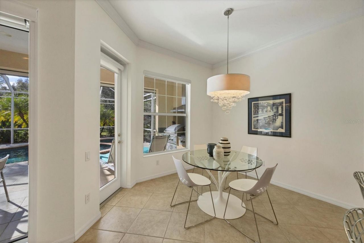 8404 Abingdon Court, University Park, FL 34201 Photo