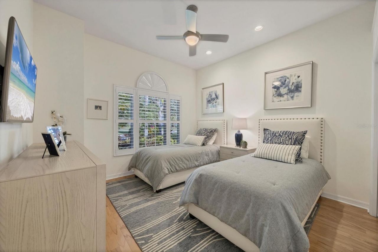 8404 Abingdon Court, University Park, FL 34201 Photo