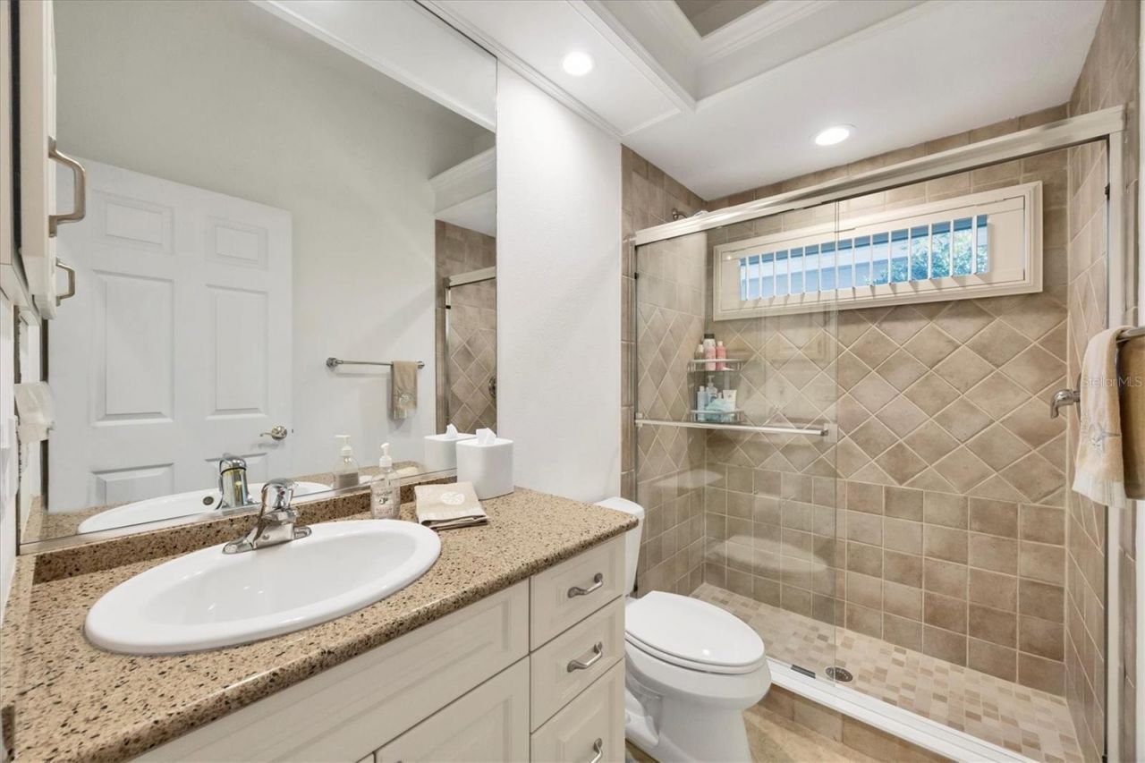 8404 Abingdon Court, University Park, FL 34201 Photo