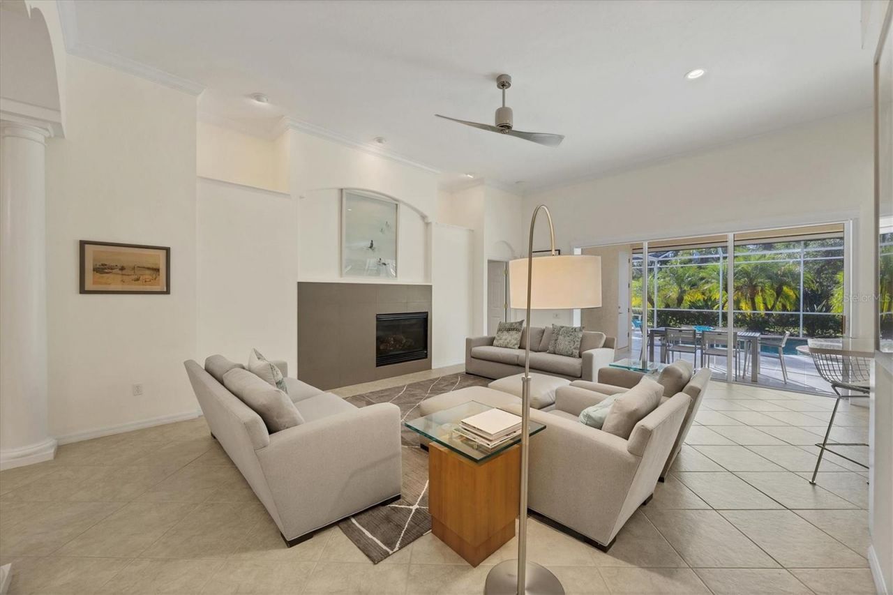8404 Abingdon Court, University Park, FL 34201 Photo