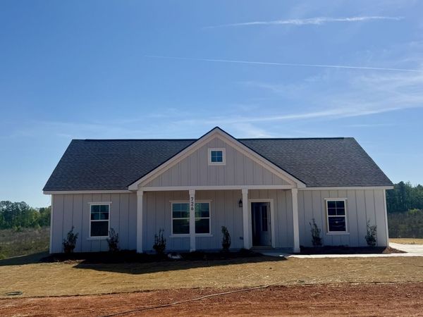 726 Primrose Circle, Greenville, GA 30222