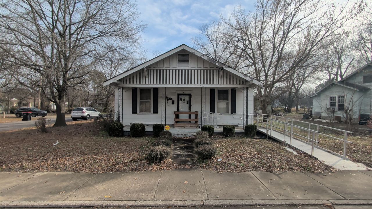 812 N Central Ave, Humboldt, TN 38343 Main Photo