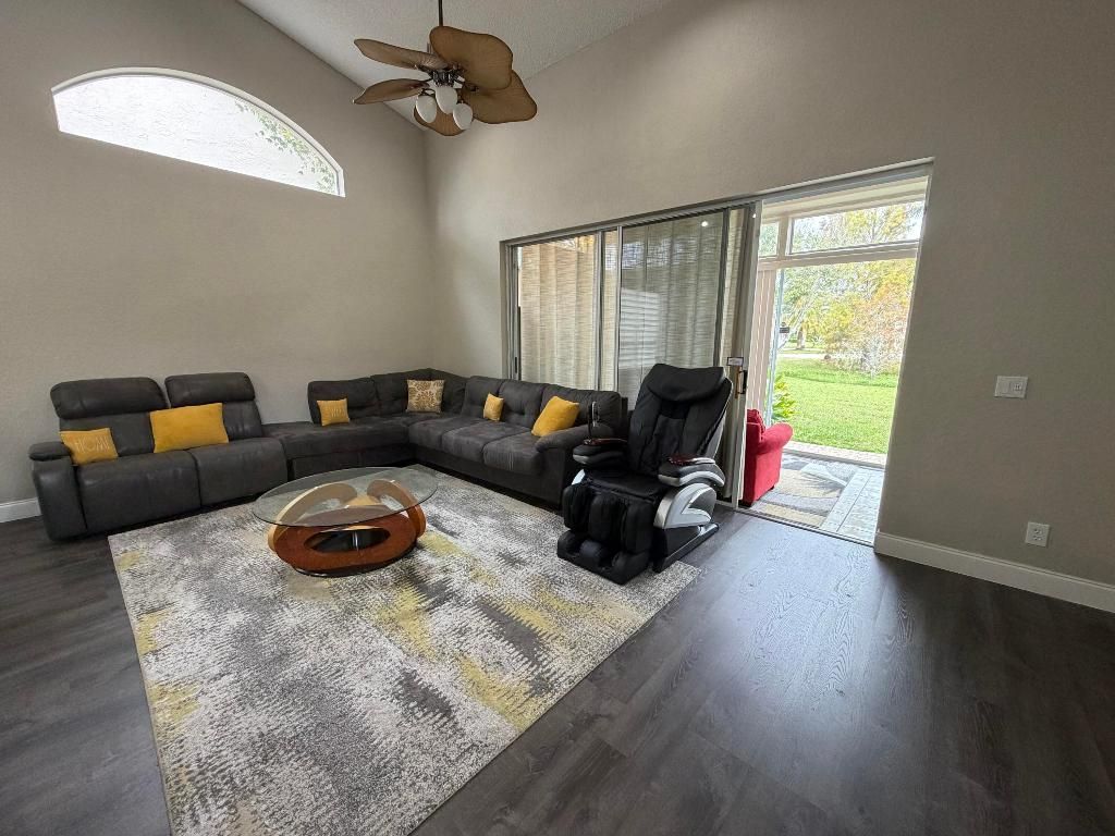 8768 Shoal Creek Lane, Boynton Beach, FL 33472 Photo