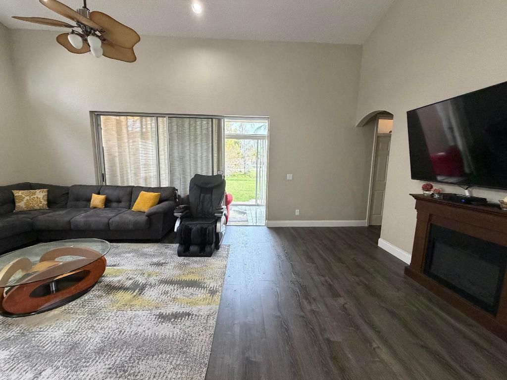 8768 Shoal Creek Lane, Boynton Beach, FL 33472 Photo