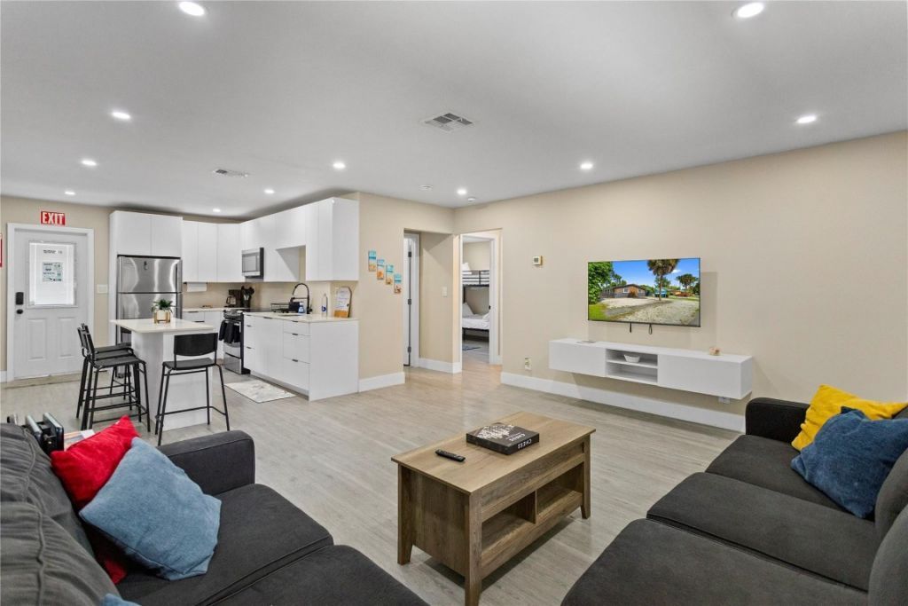 827 SW 29th Street, Fort Lauderdale, FL 33315 Photo