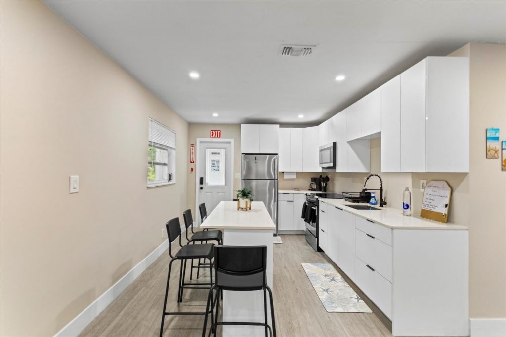 827 SW 29th Street, Fort Lauderdale, FL 33315 Photo