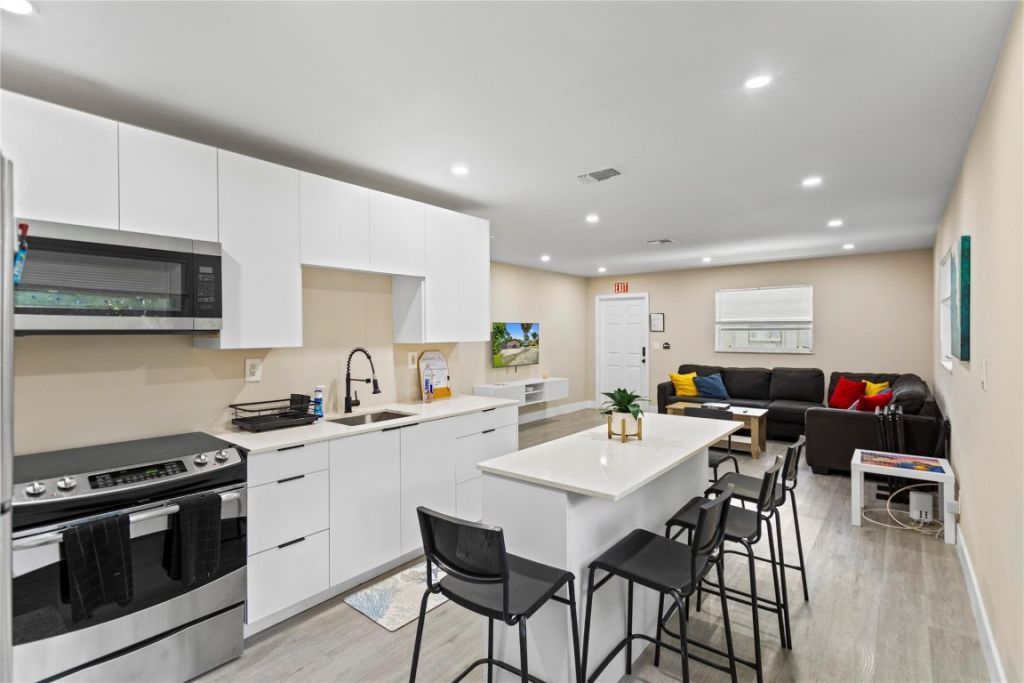 827 SW 29th Street, Fort Lauderdale, FL 33315 Photo