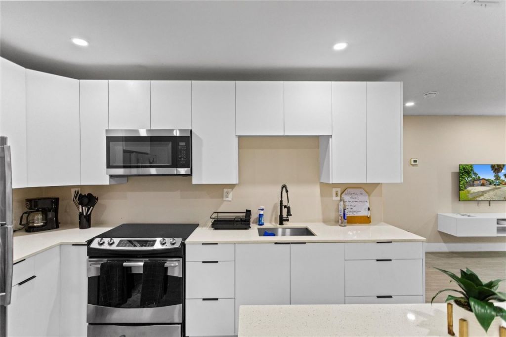 827 SW 29th Street, Fort Lauderdale, FL 33315 Photo