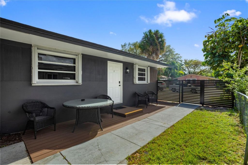 827 SW 29th Street, Fort Lauderdale, FL 33315 Photo