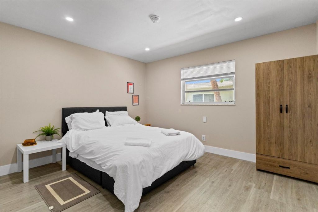 827 SW 29th Street, Fort Lauderdale, FL 33315 Photo