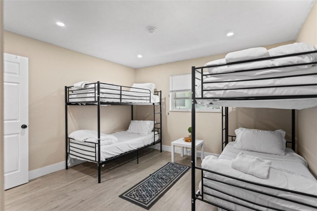 827 SW 29th Street, Fort Lauderdale, FL 33315 Photo