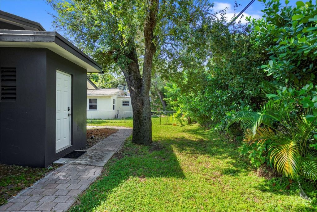 827 SW 29th Street, Fort Lauderdale, FL 33315 Photo