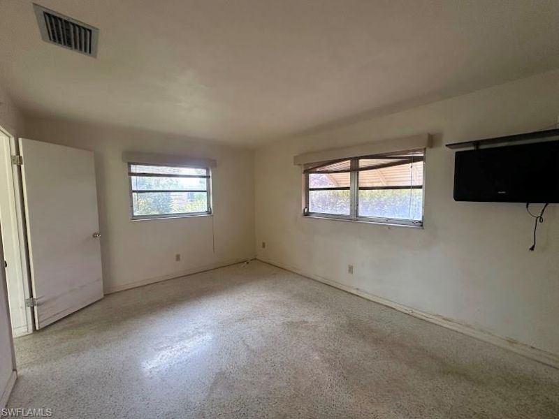 1727 Cornwallis Pkwy, Cape Coral, FL 33904 Photo