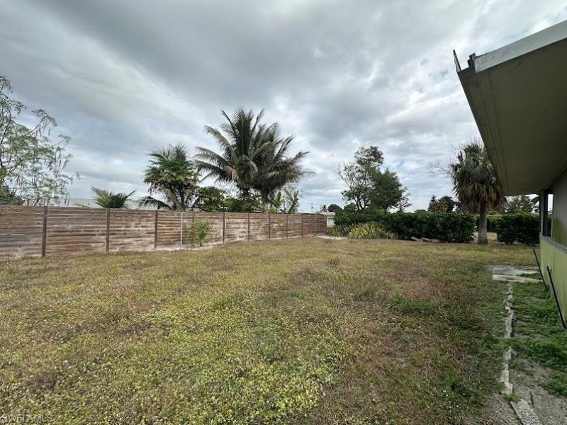 1727 Cornwallis Pkwy, Cape Coral, FL 33904 Photo