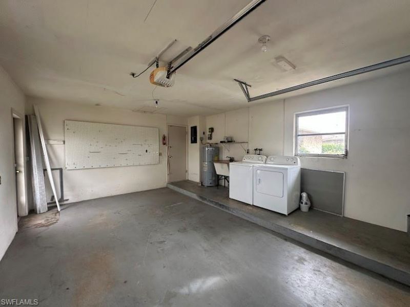 1727 Cornwallis Pkwy, Cape Coral, FL 33904 Photo