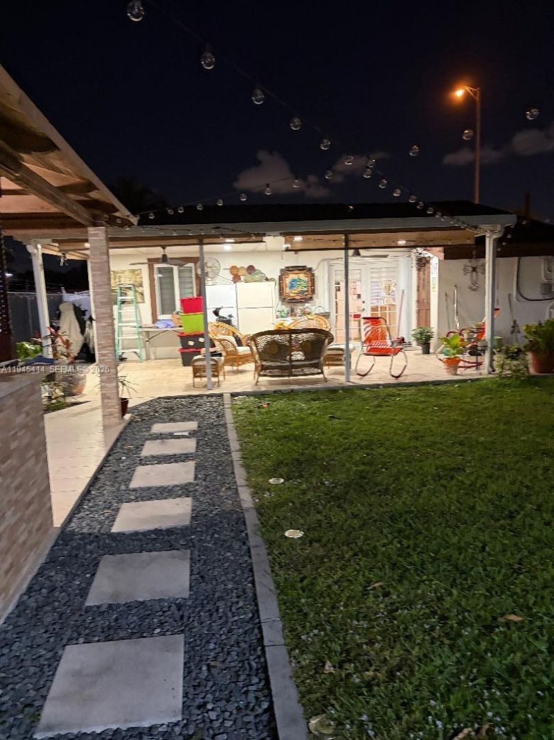 815 E 32nd St , Hialeah, FL 33013 Photo