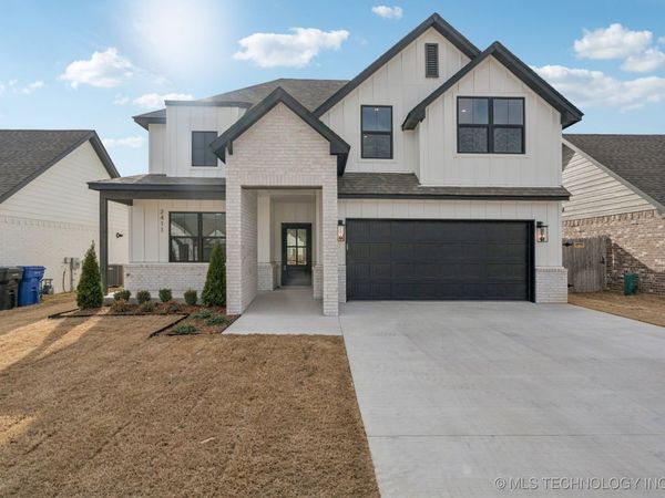 2411 W Birmingham Place, Broken Arrow, OK 74011