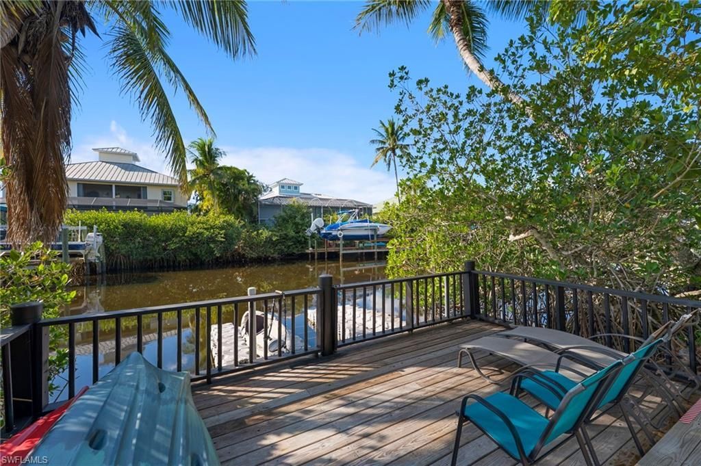 27218 Barefoot Ln, Bonita Springs, FL 34135 Photo