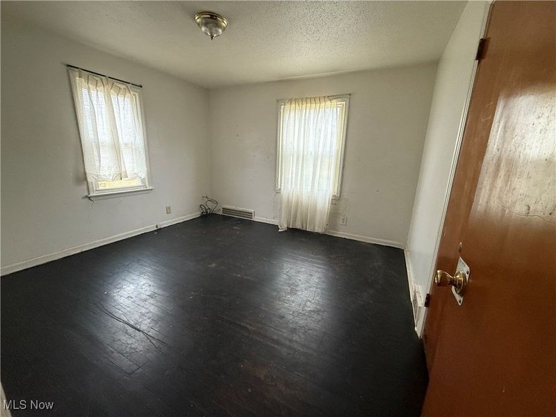 95 E Earle Avenue, Youngstown, OH 44507 Photo 24