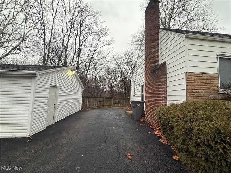 95 E Earle Avenue, Youngstown, OH 44507 Photo 47