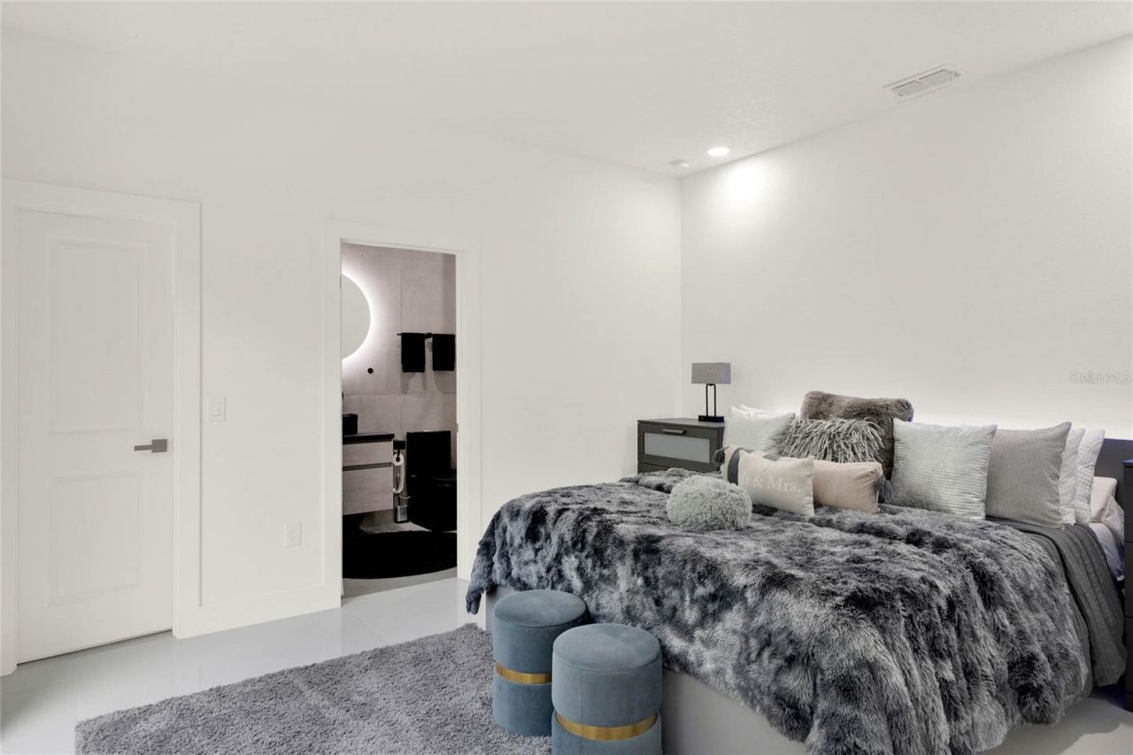 1862 Enterprise Osteen Road, Deltona, FL 32738 Photo