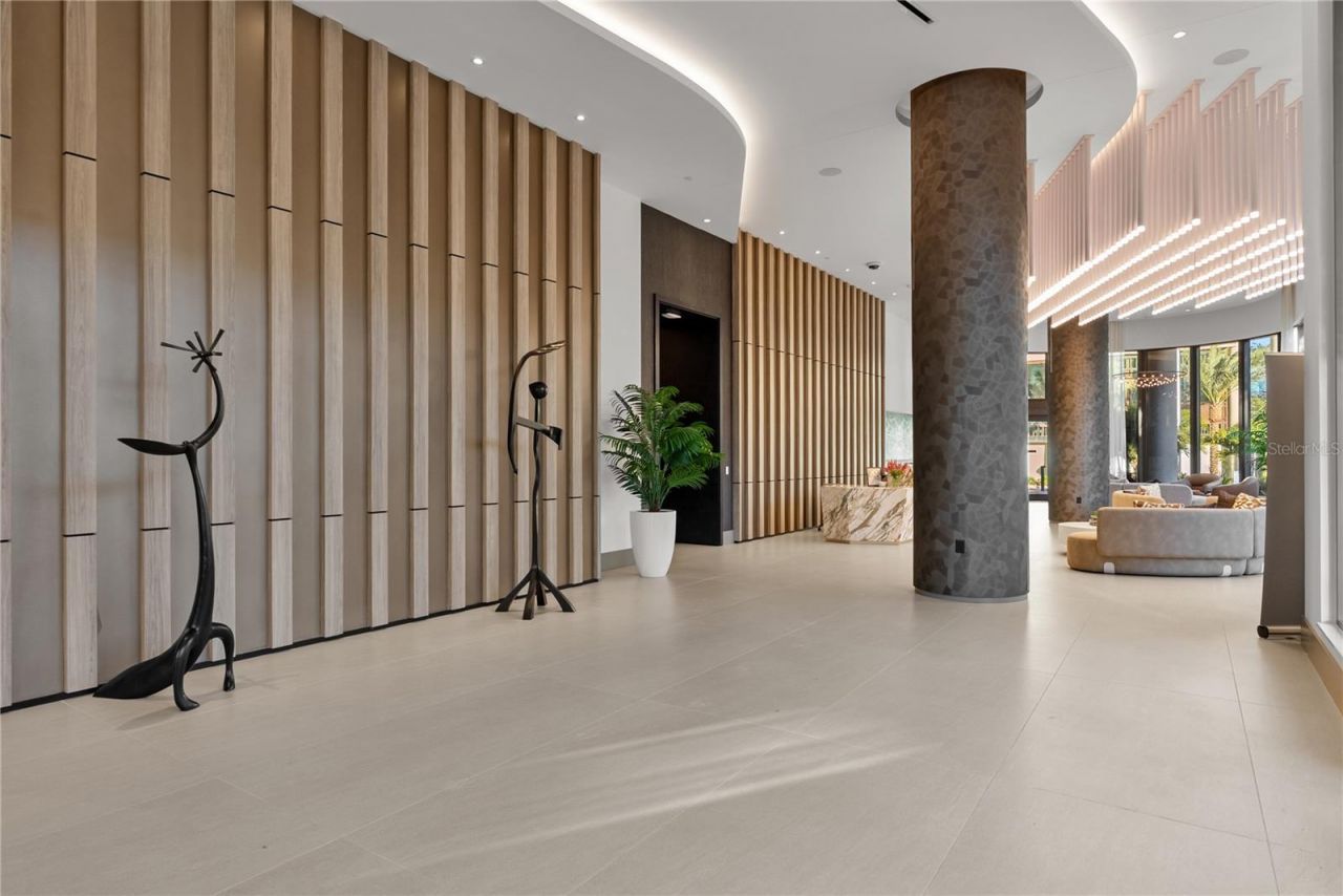 275 1st Avenue S, Unit 1502, Saint Petersburg, FL 33701 Photo