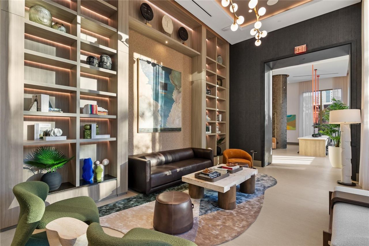 275 1st Avenue S, Unit 1502, Saint Petersburg, FL 33701 Photo