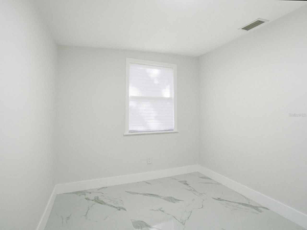 390 Hazel Circle, Punta Gorda, FL 33982 Photo