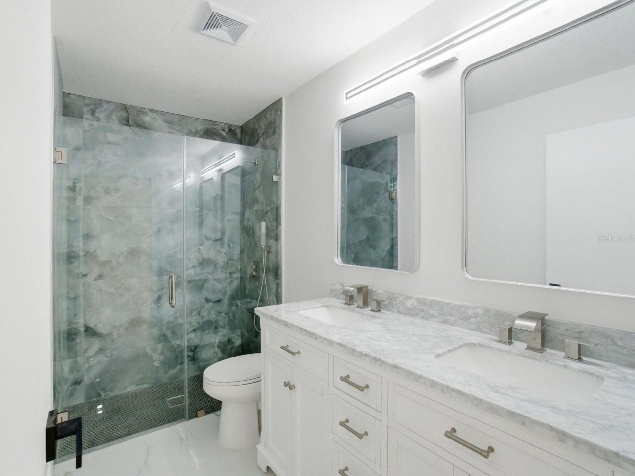 390 Hazel Circle, Punta Gorda, FL 33982 Photo