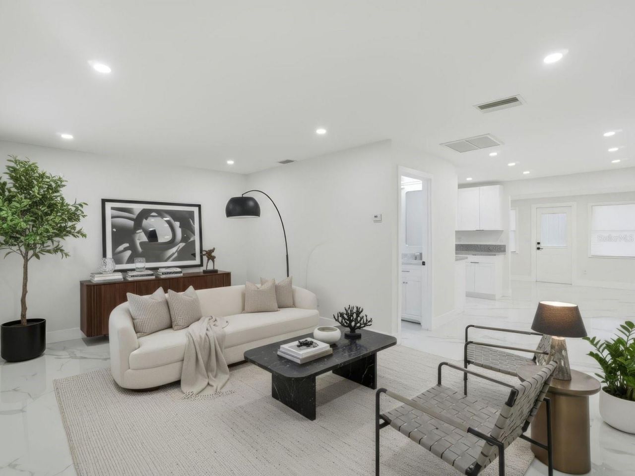 390 Hazel Circle, Punta Gorda, FL 33982 Photo