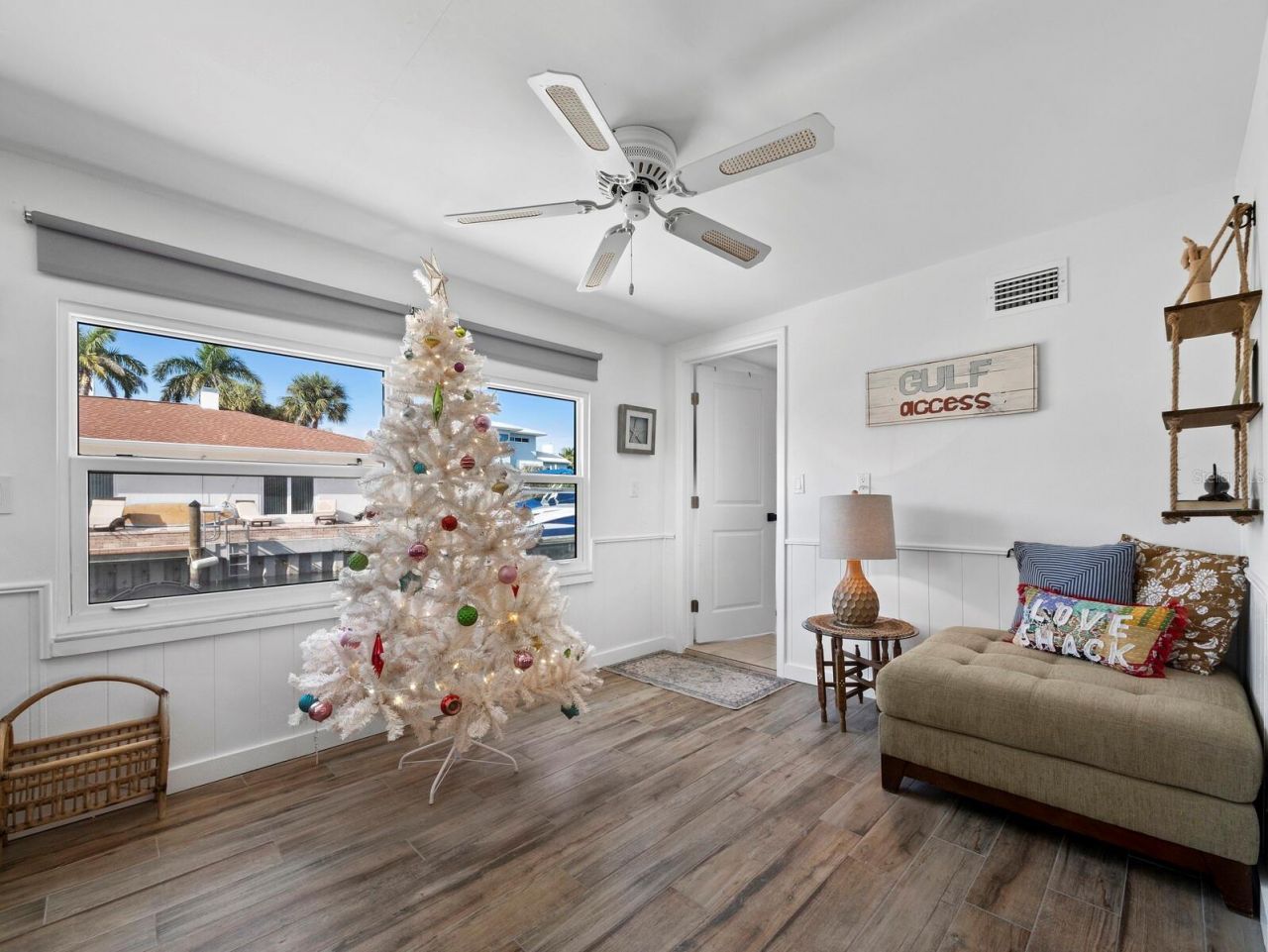 691 Tarawitt Drive, Longboat Key, FL 34228 Photo